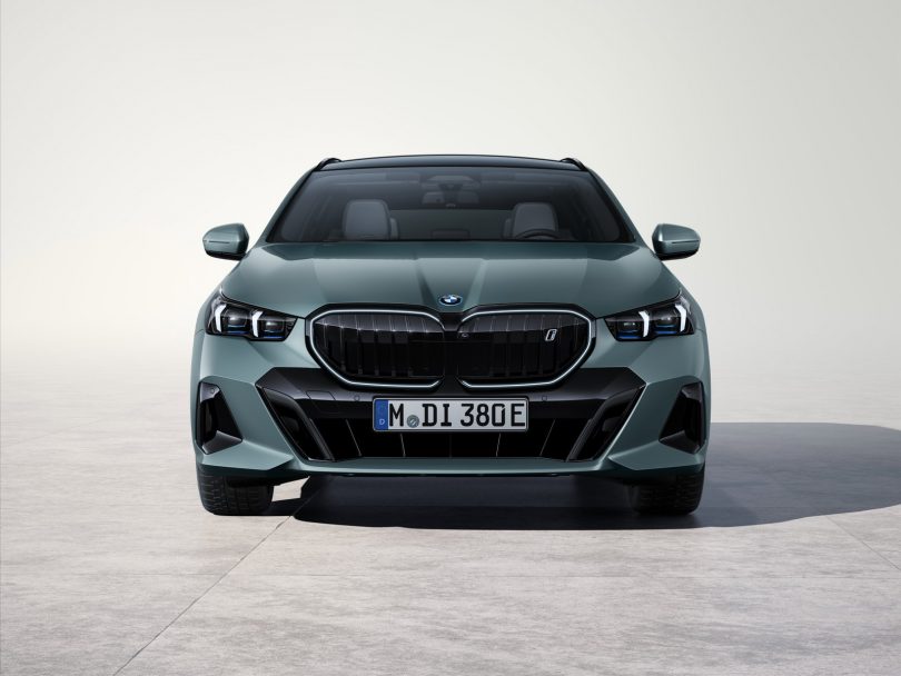 BMW i5 Touring - Mobilsiden.dk