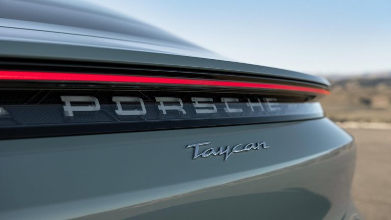 Porsche Taycan - Mobilsiden.dk