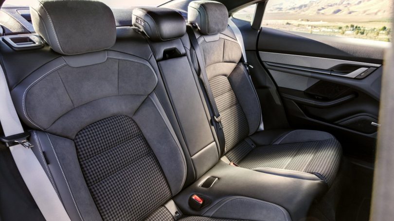Porsche Taycan - Mobilsiden.dk