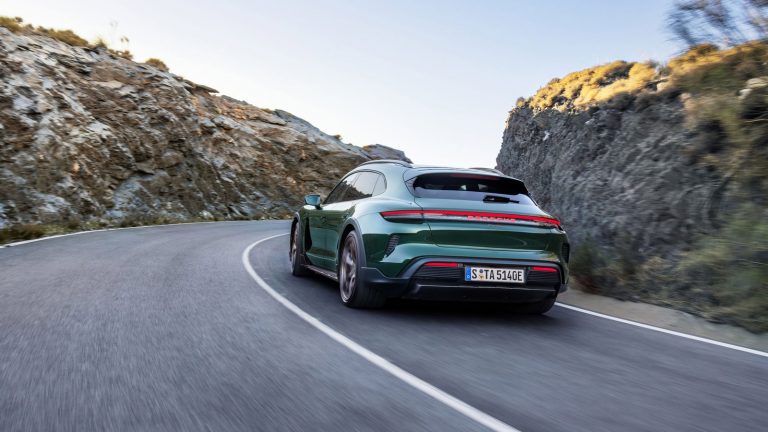 Porsche Taycan Cross Turismo - Mobilsiden.dk