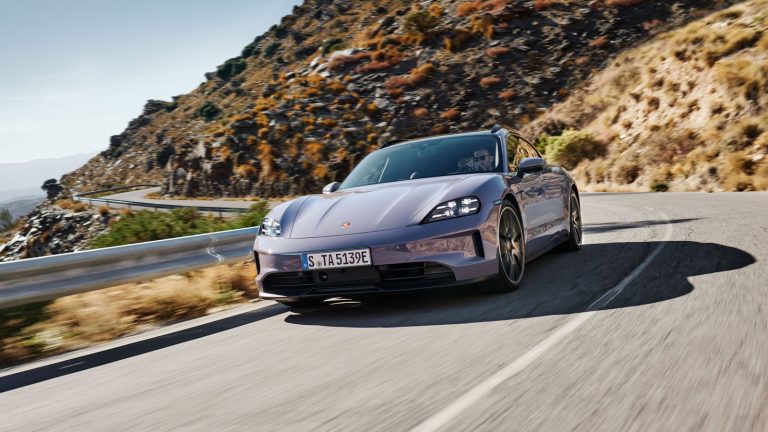 Porsche Taycan Sport Turismo - Mobilsiden.dk
