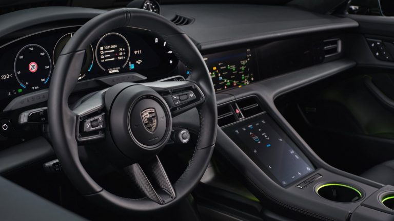 Porsche Taycan Cross Turismo - Mobilsiden.dk