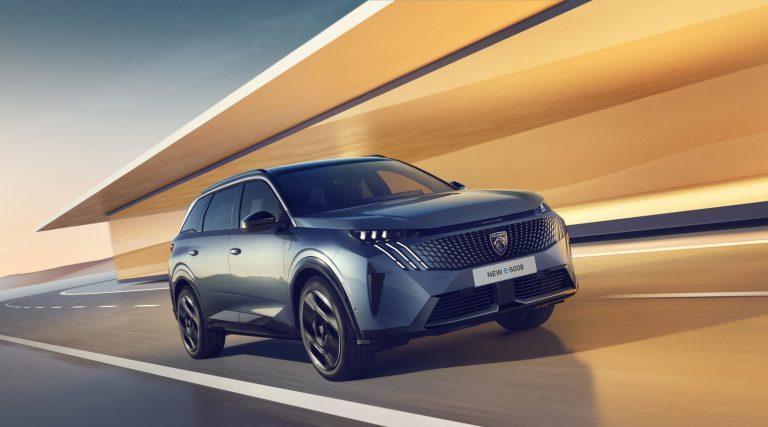 Peugeot e-5008 - Mobilsiden.dk