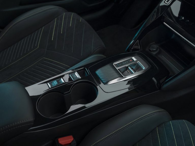 Peugeot e-208 - Mobilsiden.dk