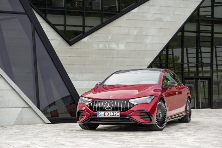 Mercedes-AMG EQE - Mobilsiden.dk