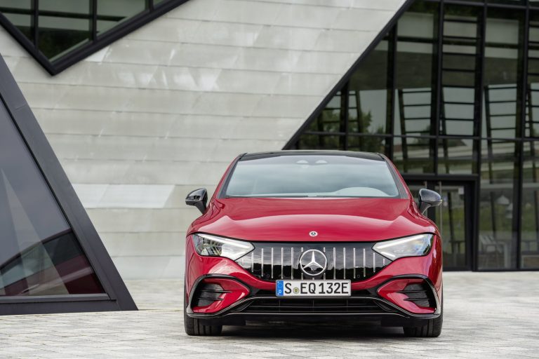 Mercedes-AMG EQE - Mobilsiden.dk