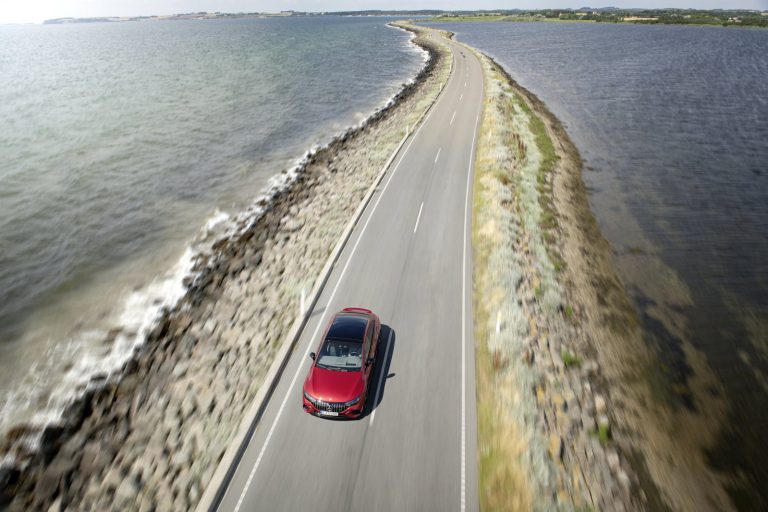 Mercedes-AMG EQE - Mobilsiden.dk
