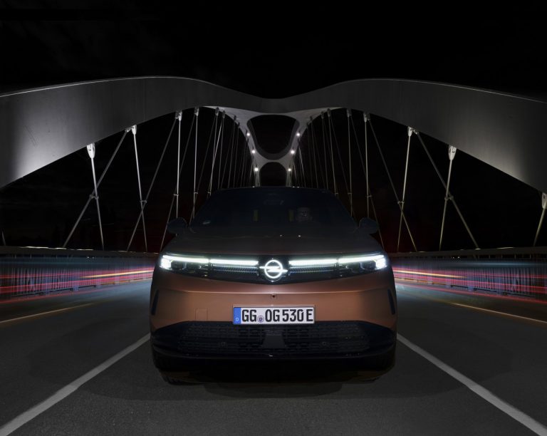 Opel Grandland Electric - Mobilsiden.dk