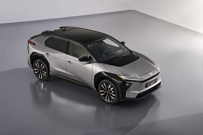 Toyota bZ4X - Mobilsiden.dk