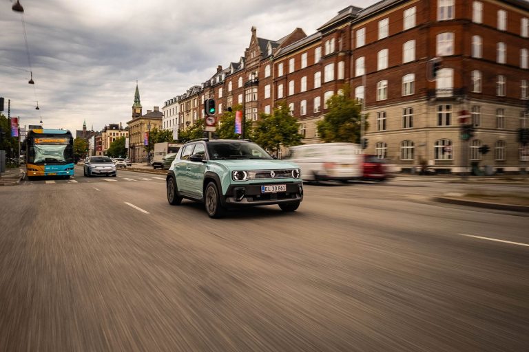 Renault 4 E-Tech Electric - Mobilsiden.dk