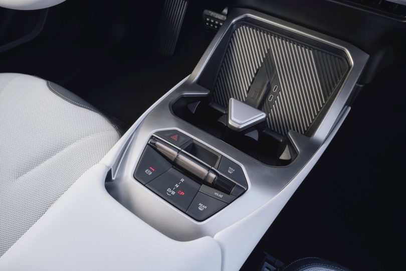 BMW iX3 - Mobilsiden.dk