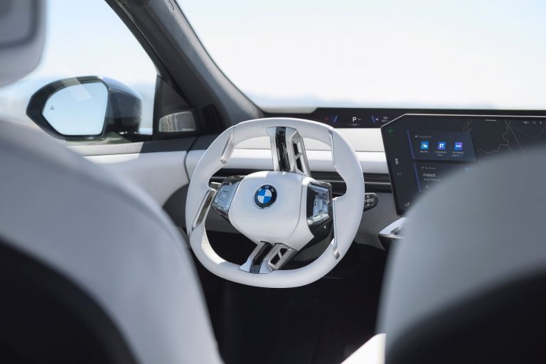 BMW iX3 - Mobilsiden.dk