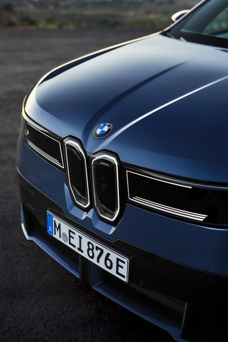 BMW iX3 - Mobilsiden.dk