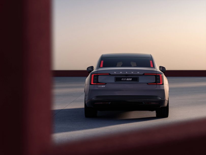 Volvo ES90 - Mobilsiden.dk