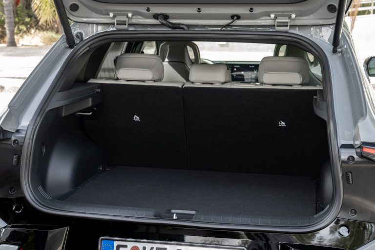 Kia EV4 Hatchback - Mobilsiden.dk