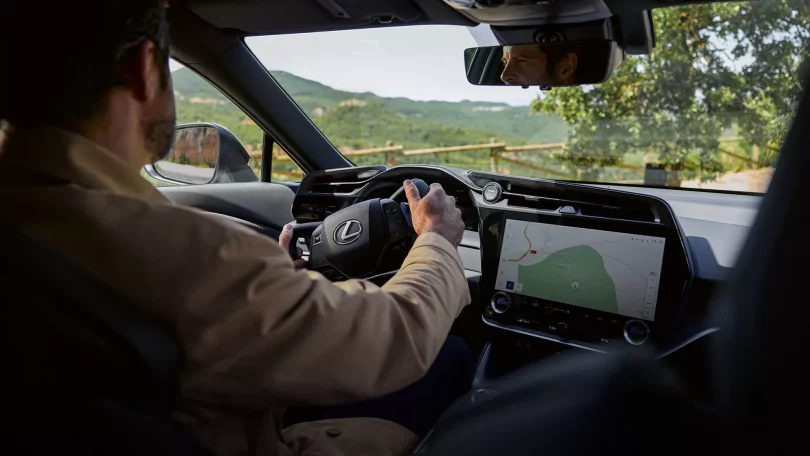 Lexus RZ - Mobilsiden.dk