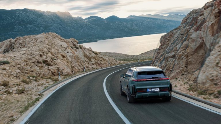 Porsche Cayenne Electric - Mobilsiden.dk