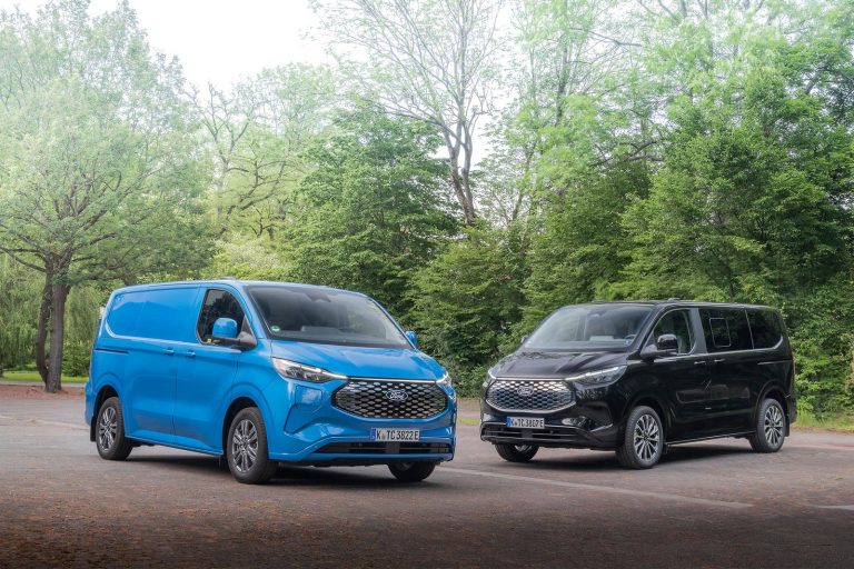 Ford E-Tourneo Custom - Mobilsiden.dk