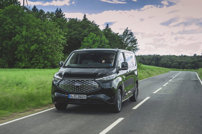Ford E-Tourneo Custom - Mobilsiden.dk