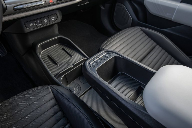 Kia EV4 Fastback - Mobilsiden.dk