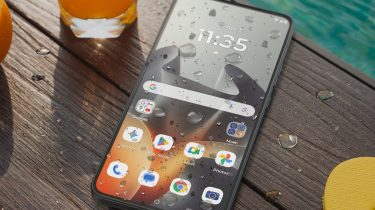 Motorola Edge 70 Max har kæmpe batteri – se pris