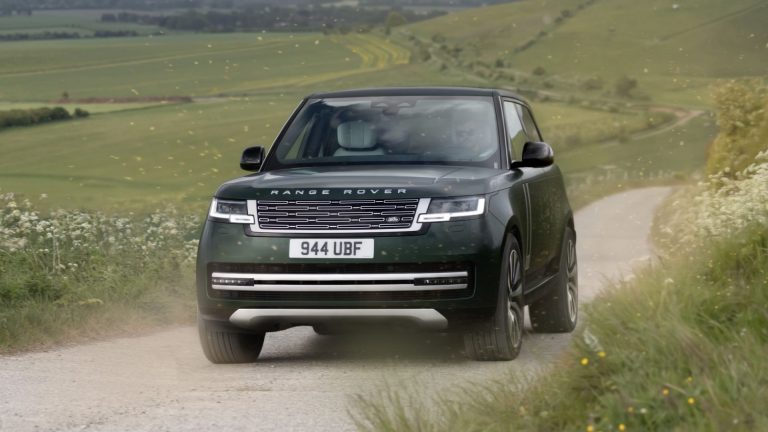 Range Rover Electric klar i Danmark – og den er ikke billig