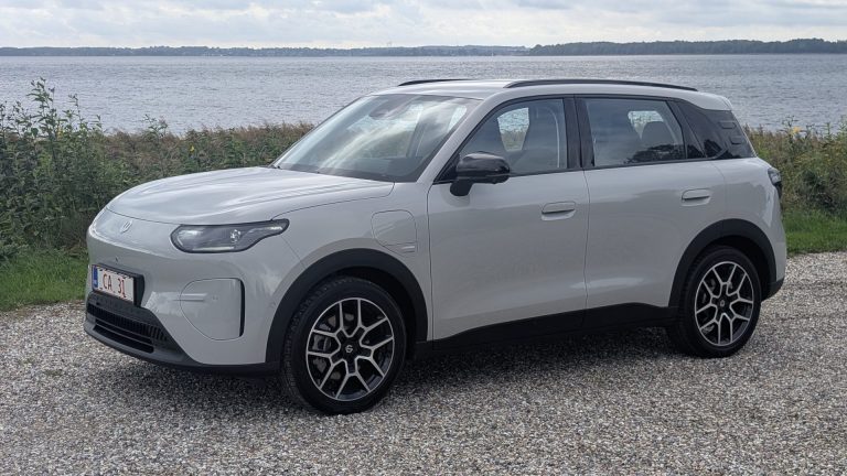Test af Leapmotor B03X – rummelig minibil til vildt lav pris