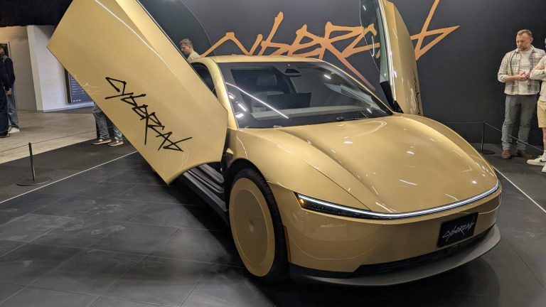 Første kig på Tesla Cybercab