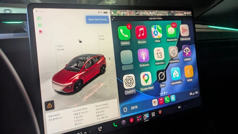 Tesla får Apple CarPlay ad omveje
